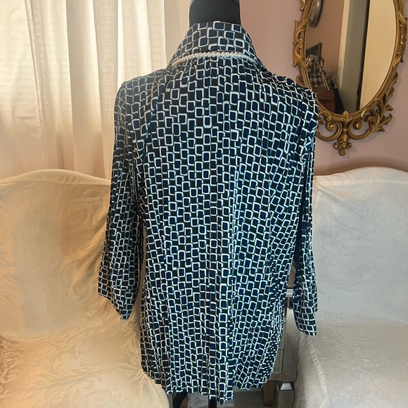 Lane bryant blouse - Picture 2 of 3